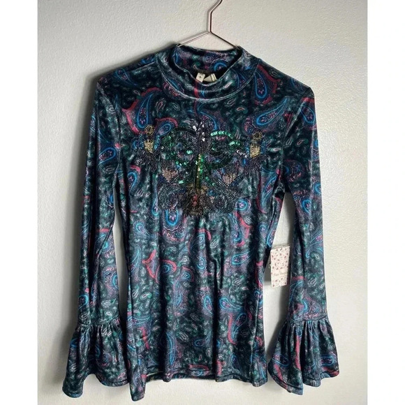 Free People Womens L'amour Tee Embellished Front Bell Cuffs Blouse Black Top M - Picture 2 of 12